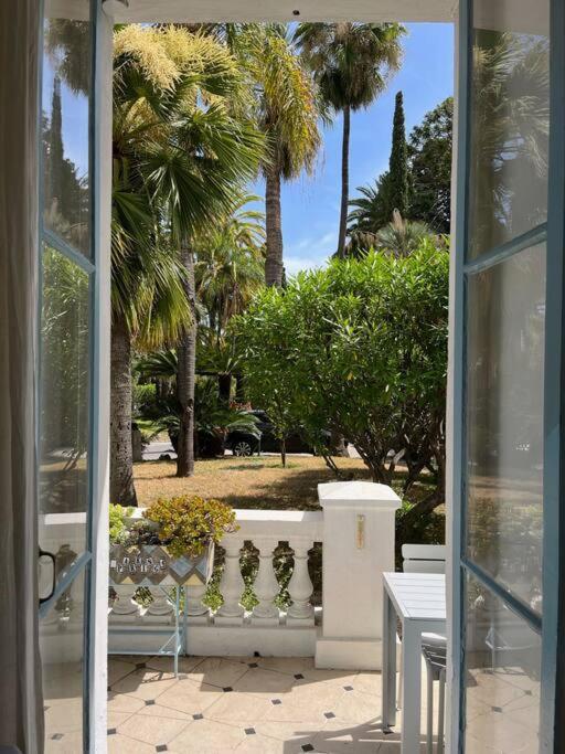 Beautiful Garden Apartment Steps From The Beach Menton Exteriör bild