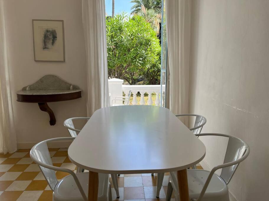 Beautiful Garden Apartment Steps From The Beach Menton Exteriör bild