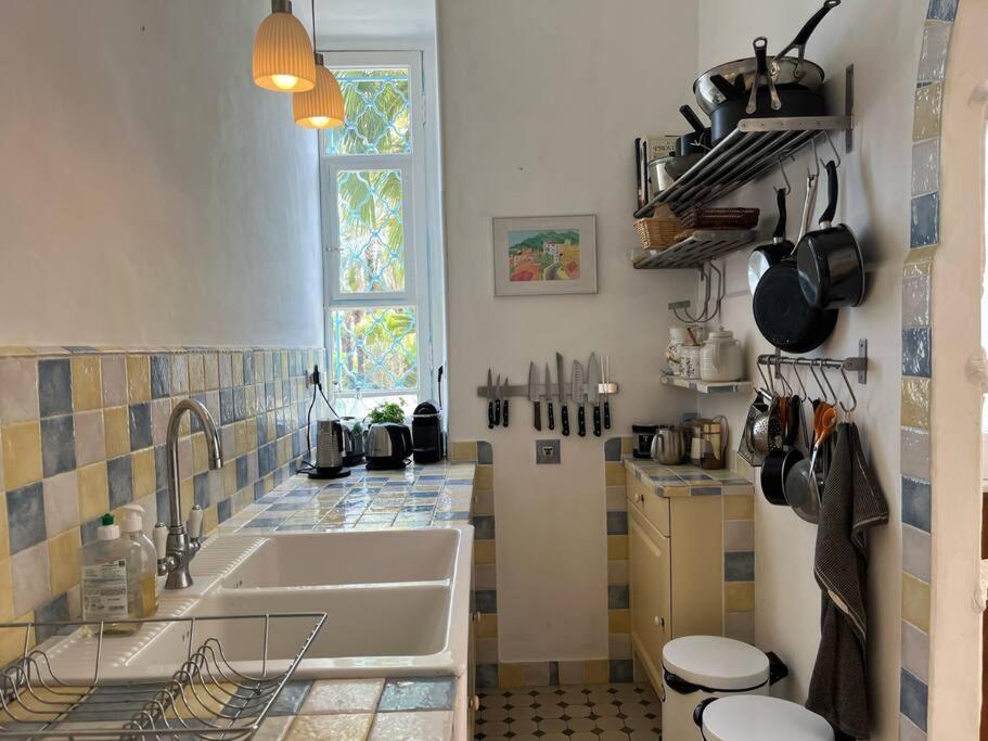 Beautiful Garden Apartment Steps From The Beach Menton Exteriör bild